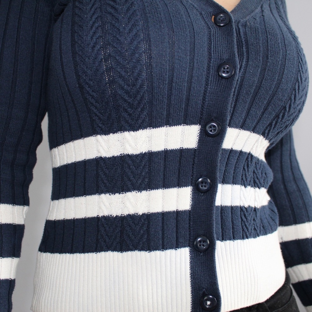 GH Bass & Co. Navy and White Knitted Cardigan